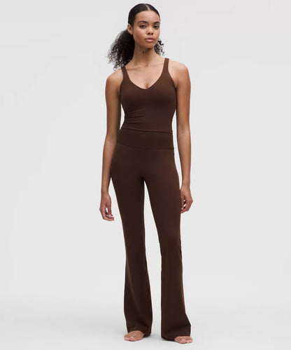Groove Hose mit ausgestelltem Bein und hohem Bund
